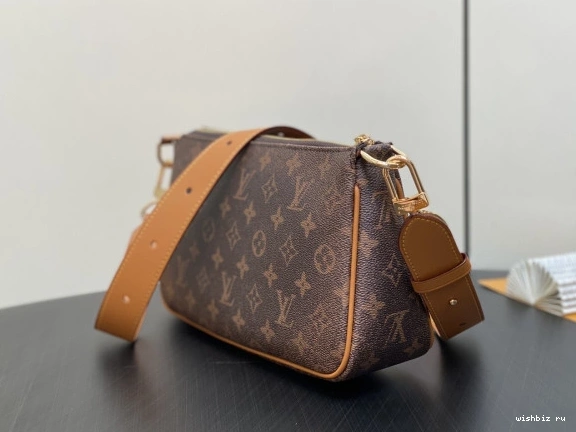 WIS LOUIS MULTI VUITTON POCHETTE ACCESSOIRES 0713